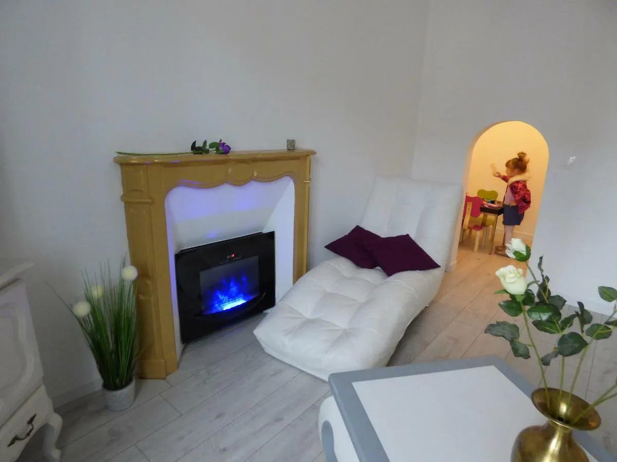 Holiday home Gite 7 Km Du Mont St Michel Pontorson